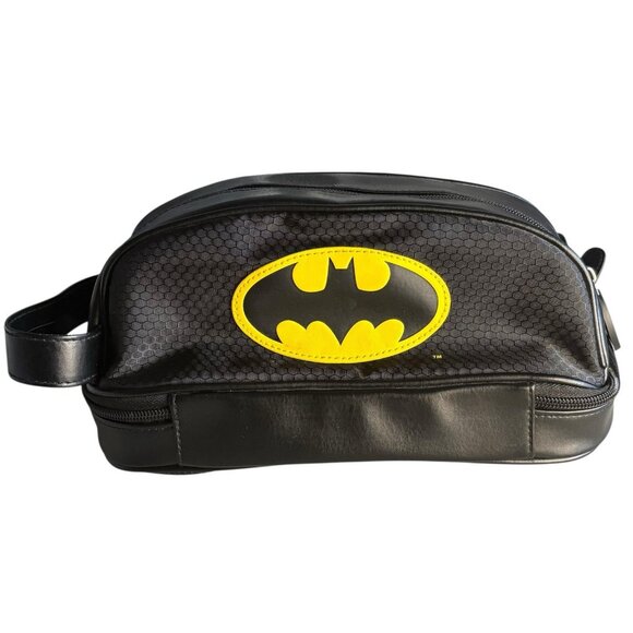 Batman DC Comics Toiletries Travel Bag Makeup Cosmetic Shave Dopp Kit - Picture 2 of 8